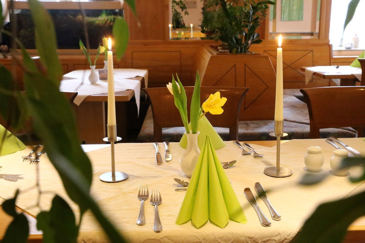 Goldener Schluessel Mit Gaestehaus Sina 诺德林根 外观 照片